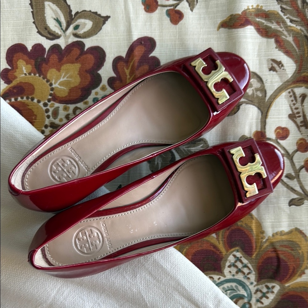Tory Burch The GIGI in redstone red